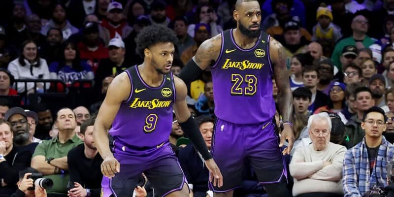 Warriors vs Lakers Tonight: Game Time, How to Watch… - TrendSporty | Live Scores, Game Schedule & Where to Watch Sports Today
