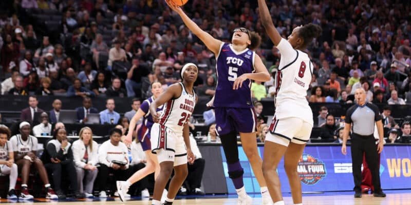 South Carolina vs UConn (Apr 3, 2026): Start Time, How to… - TrendSporty | Live Scores, Game Schedule & Where to Watch Sports Today