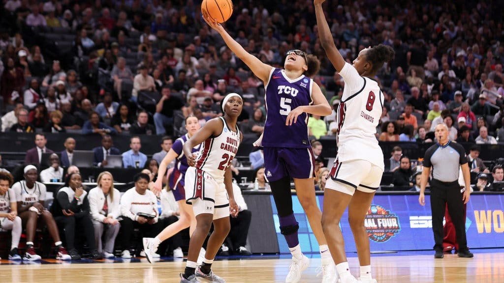 South Carolina vs UConn (Apr 3, 2026): Start Time, How to…